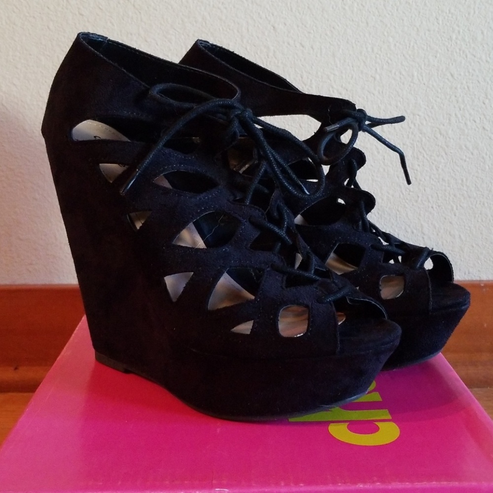 Black Velvet Lace Up Wedge
